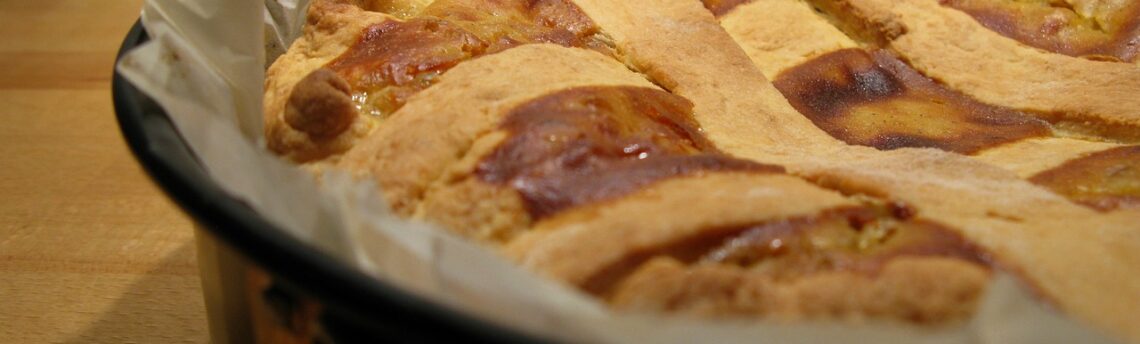 Ricetta della pastiera al caffè, doppia storia di sapori napoletani