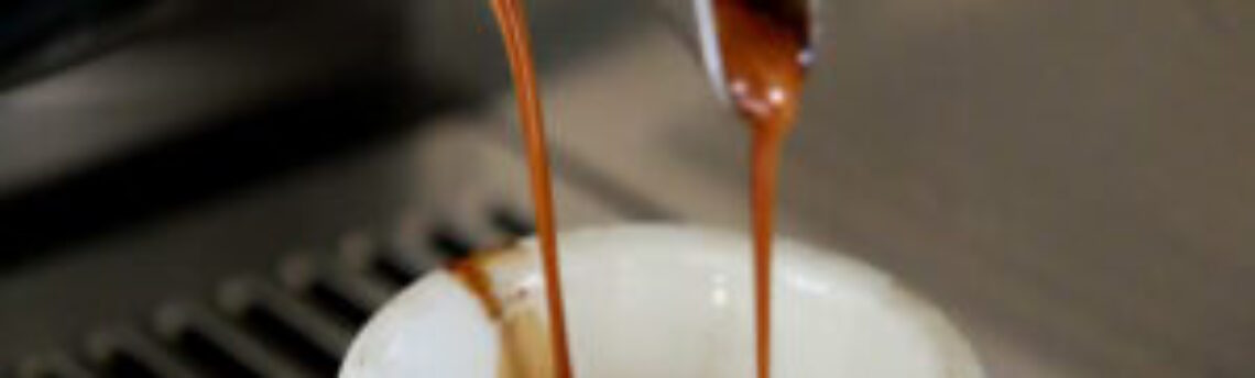 L’autunno cambia l’espresso al bar