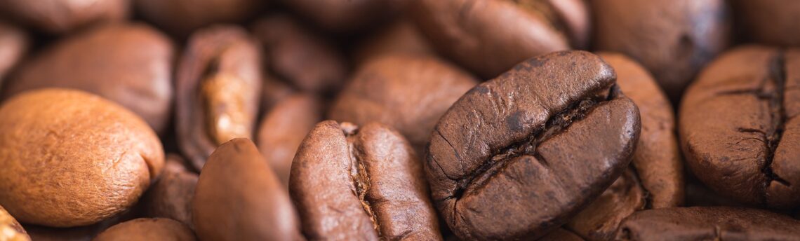 Biscotti al caffè a forma di chicco